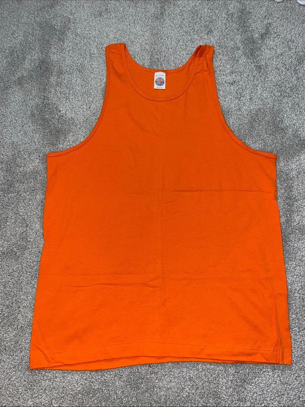 Vintage NEW Munsingwear Tank Made in the USA Tank Sleeveless T Shirt L Orange